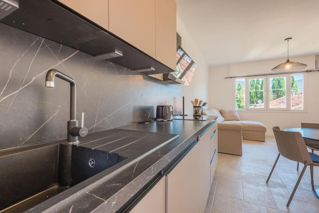 Апартаменти 2P Neuf Au Coeur De St Jean Cap Ferrat Сен-Жан-Кап-Ферра Екстер'єр фото